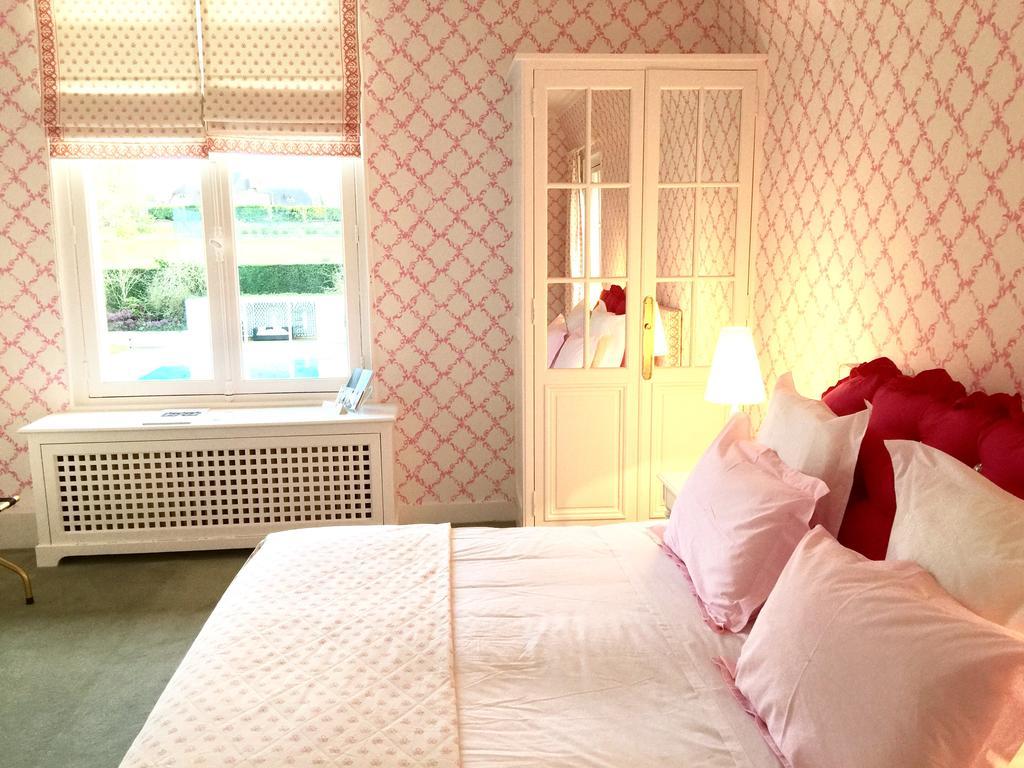 Manoir De Benerville Bed and Breakfast Deauville Esterno foto
