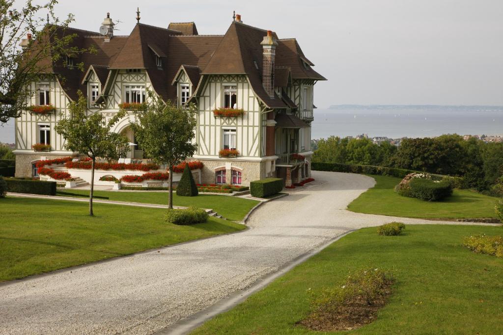 Manoir De Benerville Bed and Breakfast Deauville Esterno foto